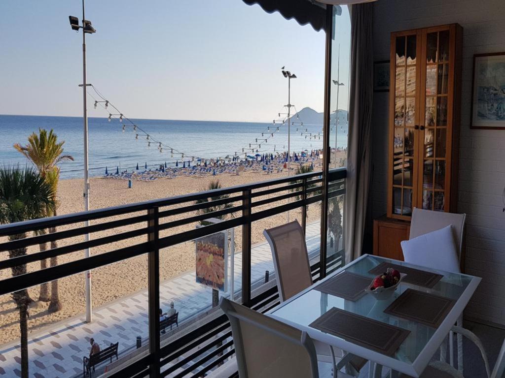 בנידורם Disponible -11 Al 21 Abril-Apt Cachirul- 4 Pers -Wifi -Aire Acond- Parking Opcionable Extra מראה חיצוני תמונה