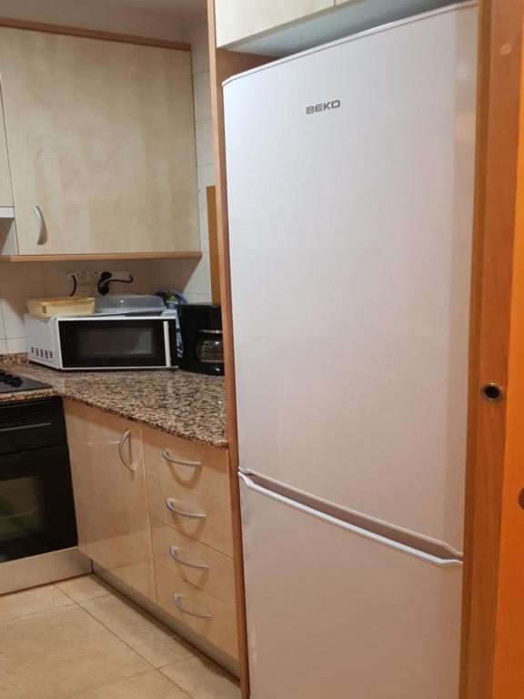 בנידורם Disponible -11 Al 21 Abril-Apt Cachirul- 4 Pers -Wifi -Aire Acond- Parking Opcionable Extra מראה חיצוני תמונה